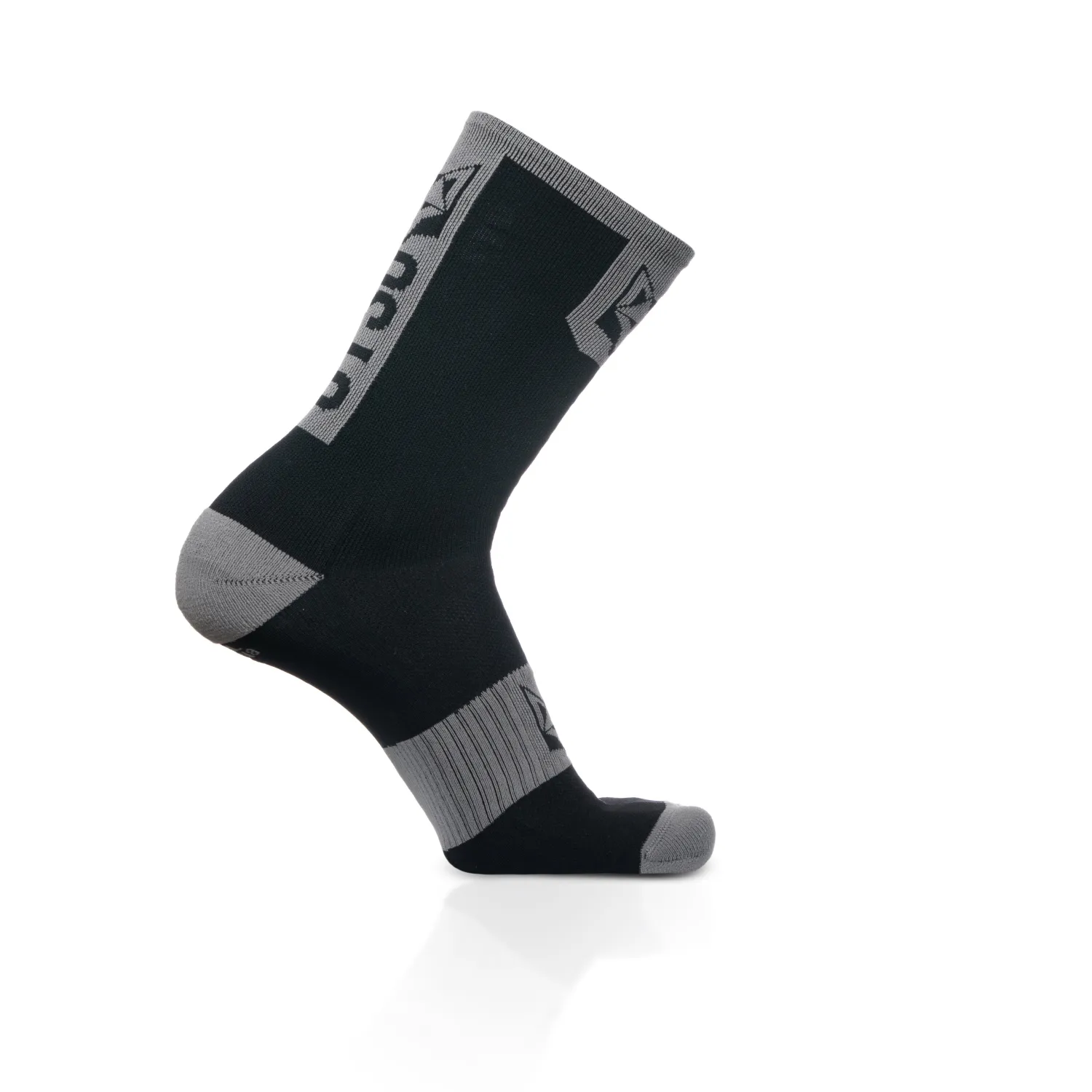 Clearance OTSO Calcetines de Ciclismo Altos - Negro