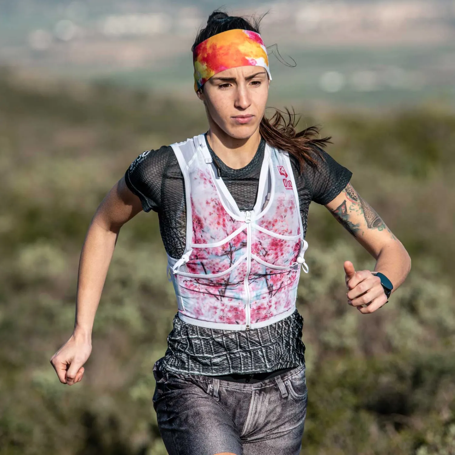 Sale OTSO Trail running backpack - Almond Blossom